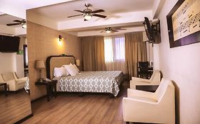 Hotel Clara Luna